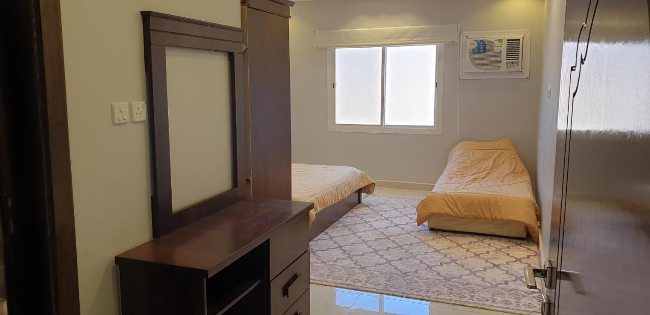 مزرعة الكرم الحاتمي Hotel Ash Shafā Eksteriør billede