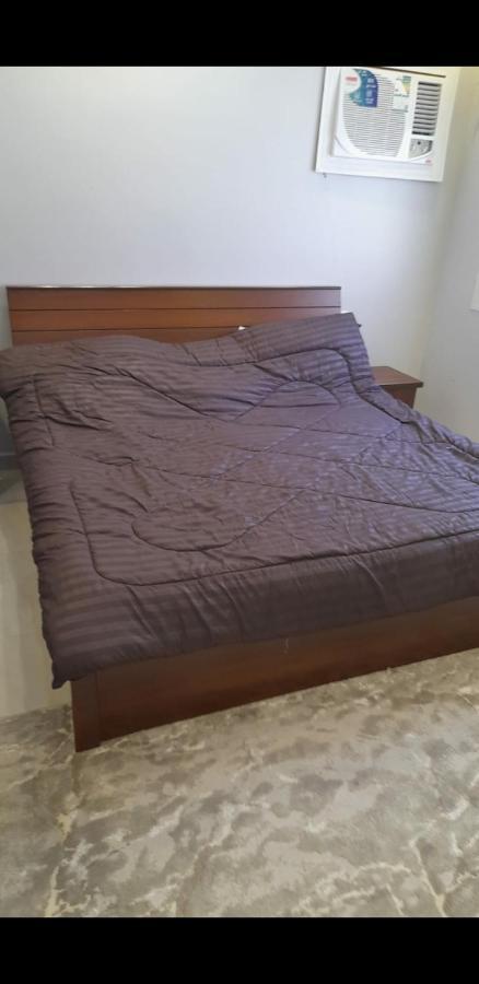 مزرعة الكرم الحاتمي Hotel Ash Shafā Eksteriør billede